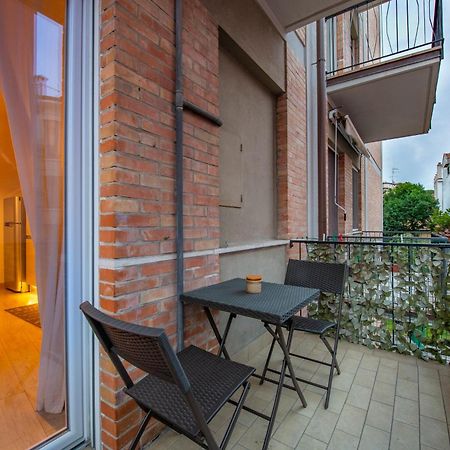 Borgo Trento Home, Incantevole Appartamento เวโรนา ภายนอก รูปภาพ