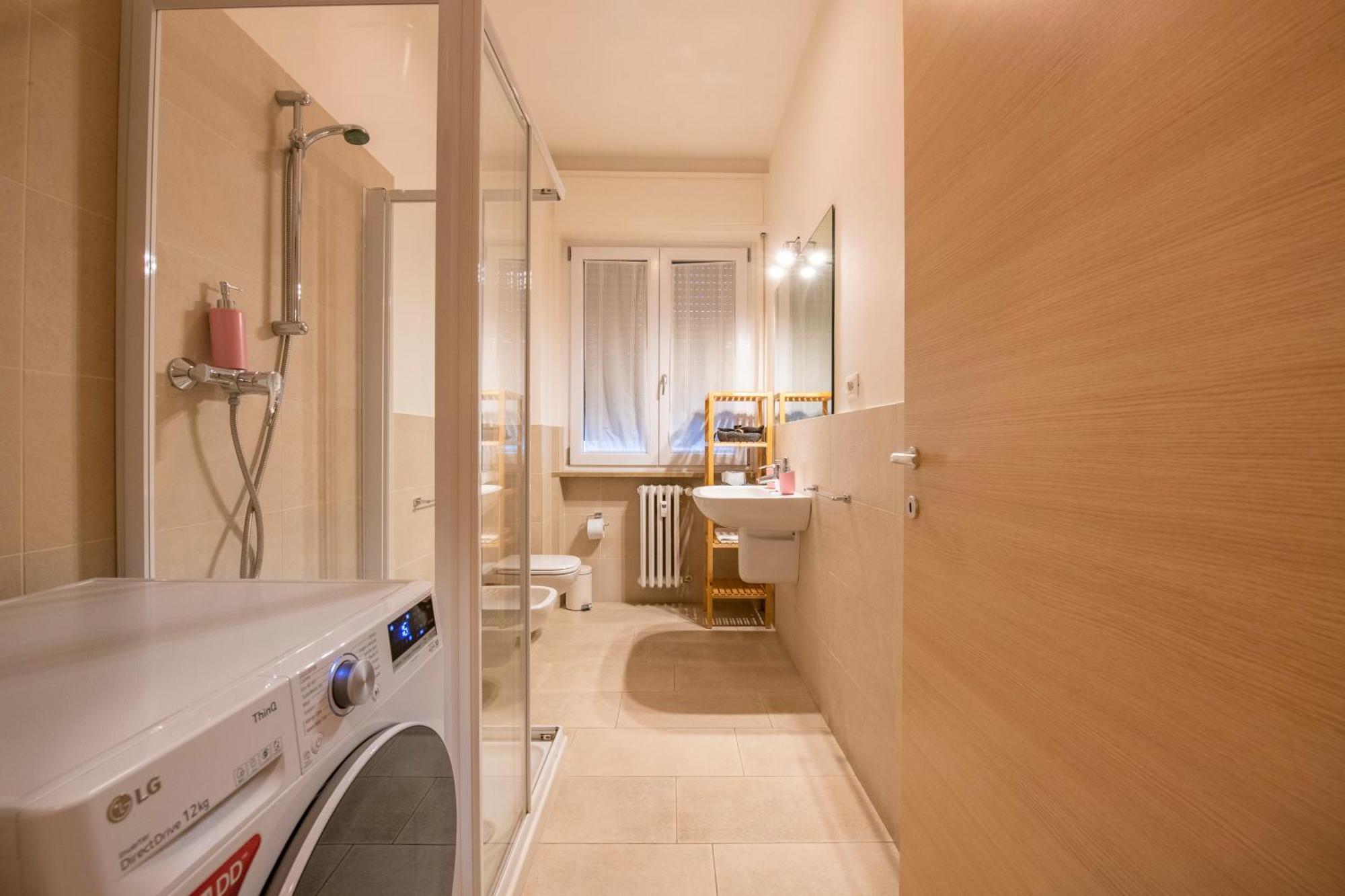 Borgo Trento Home, Incantevole Appartamento เวโรนา ภายนอก รูปภาพ